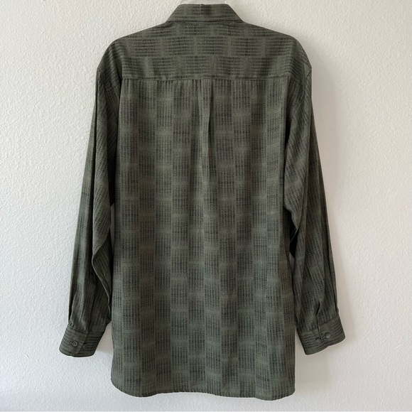 Georg Roth Green Button-Up Collared Top - Picture 7 of 7